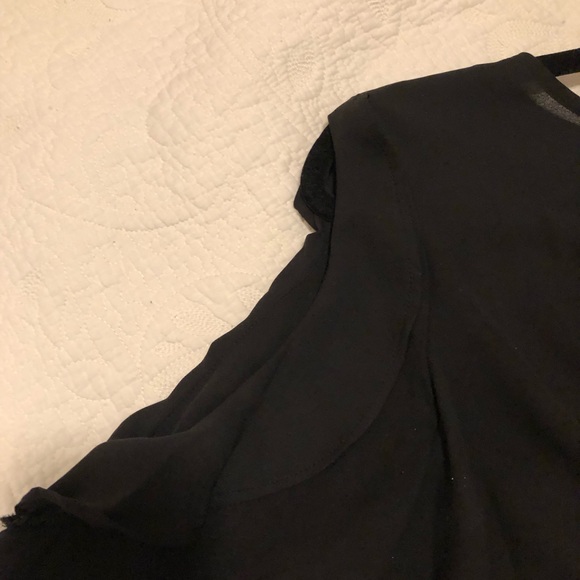 Forever 21 black blouse size 0X - Picture 3 of 10